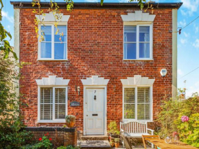 Hillview Cottage